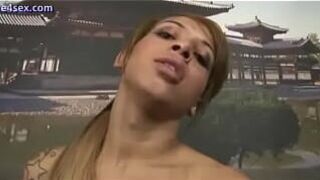 Blonde tranny rubbing her dick - porn video