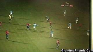 Old whore is filled with two dicks - porn video