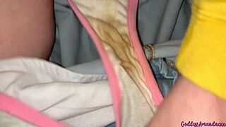 Giving you my hot pee from my curvy body - porn video