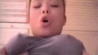 Asian Teen great Orgasm - porn video